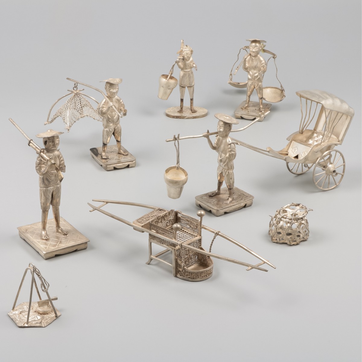 7-delig lot miniaturen, Chinese export, JU CHANG 巨昌, XIAN SHI 先施, FU 福, zilver