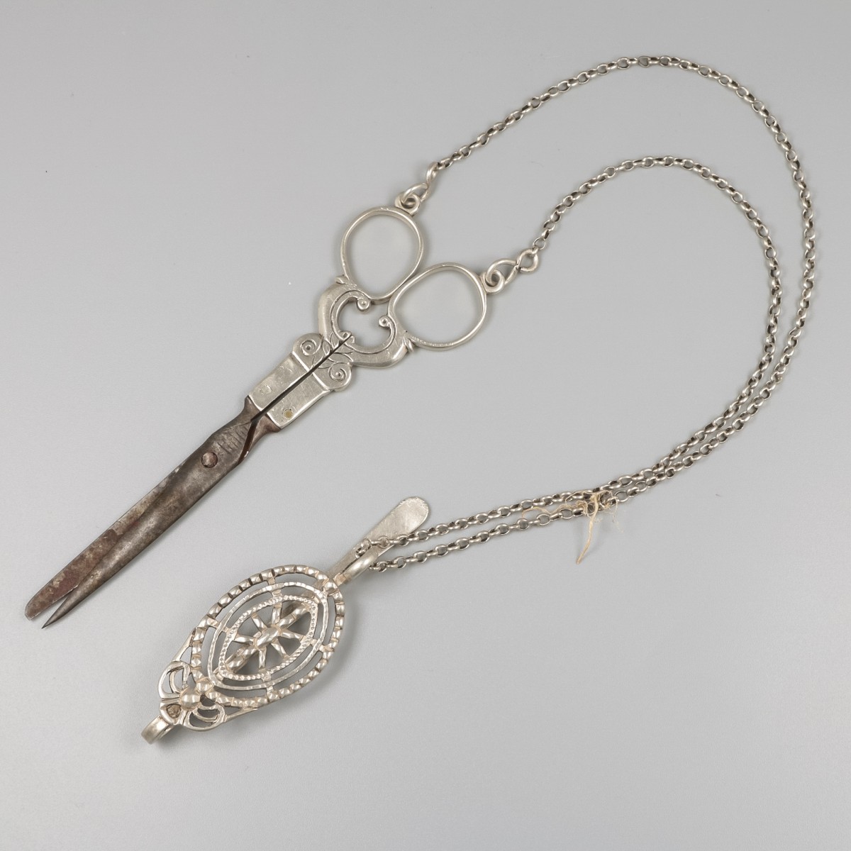 Fourniturenschaar met rokhaak, Albertus Kijff Sicman, Groningen ca. 1865, zilver.