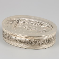 Snuifdoos zilver.