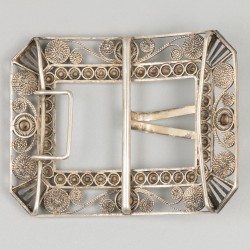 Gesp zilver.