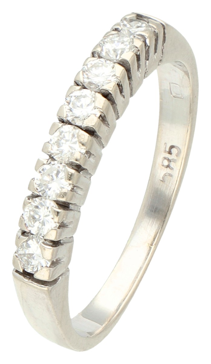 14K Witgouden demi-alliance ring bezet met ca. 0.32 ct. diamant.