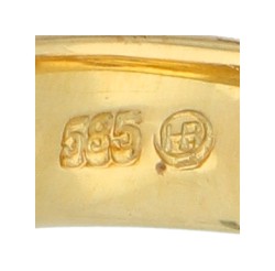 14K Geelgouden klavertje-drie ring bezet met ca. 0.33 ct. diamant.