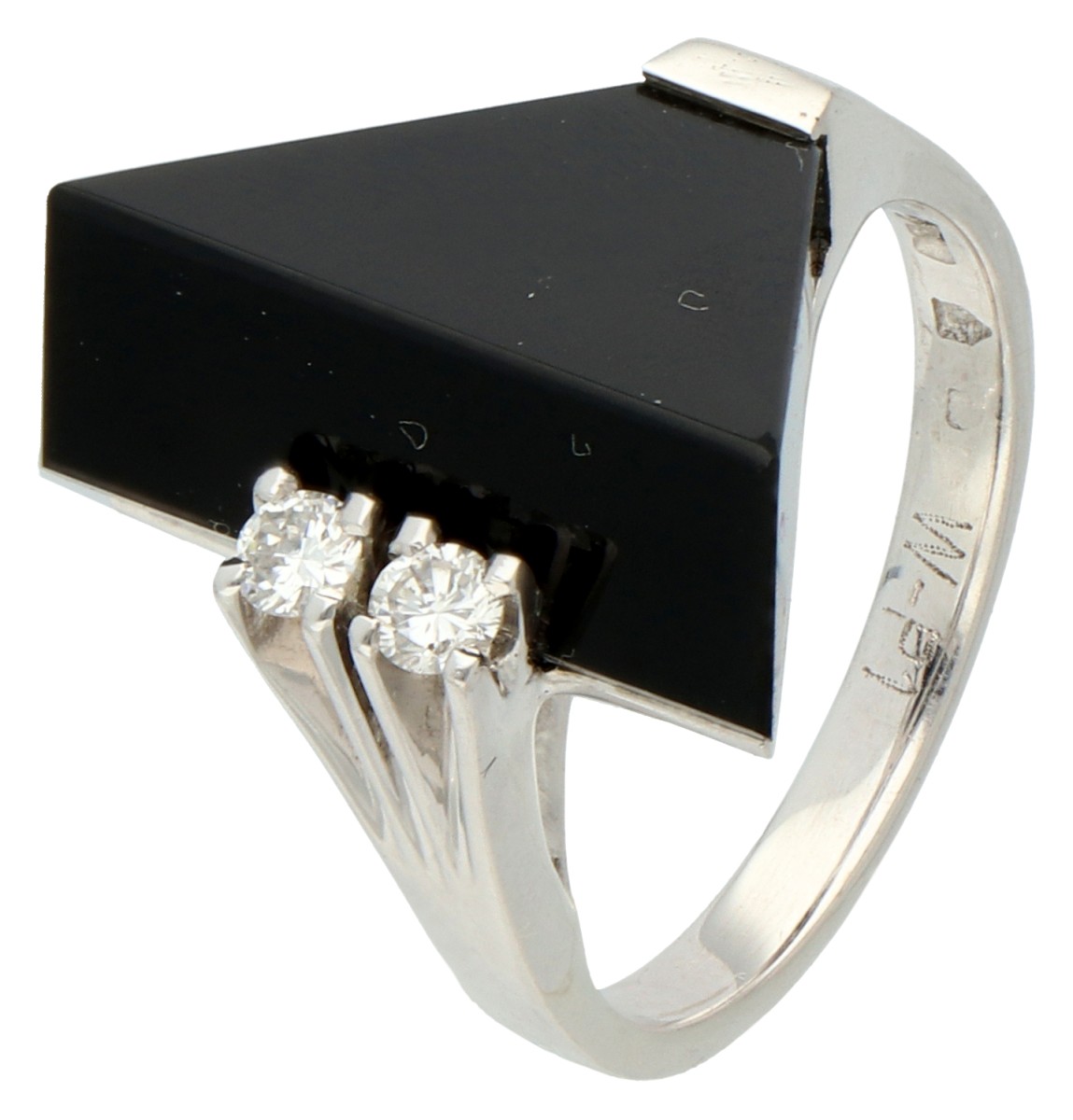 18K Witgouden monochrome design ring bezet met ca. 0.16 ct. onyx en diamant.