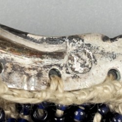 Beugelbeursje zilver.