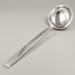 Christofle 2-delig lot soeplepels / soeplouches, model Commodore, Sterling zilver.