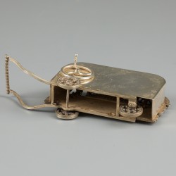 Miniatuur draaiorgel zilver.
