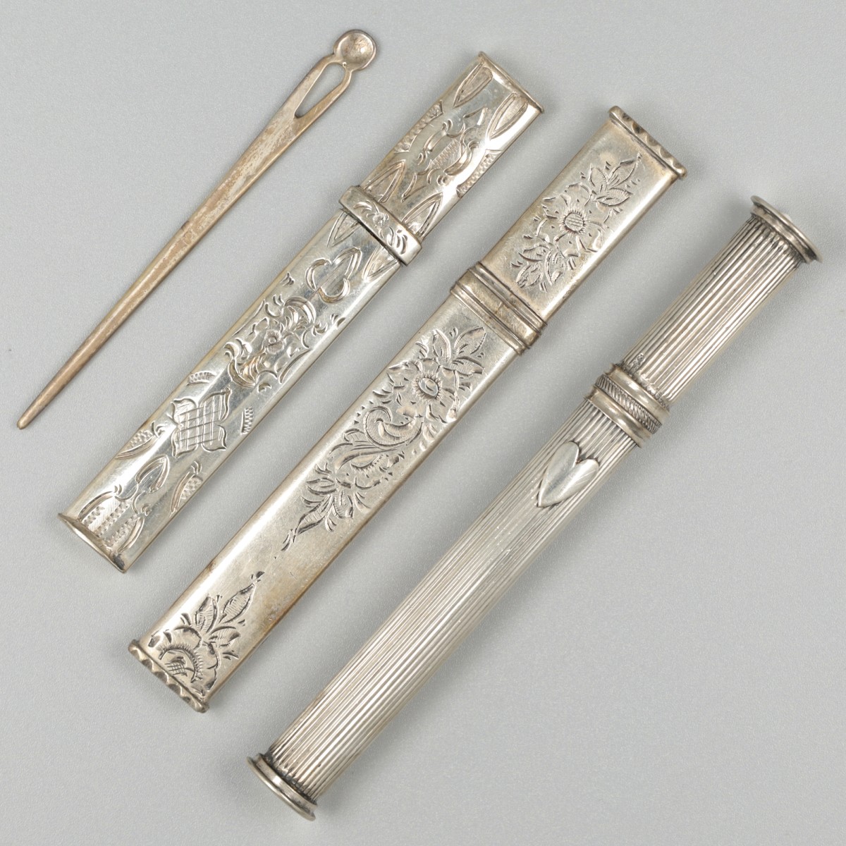 3-delig lot naaldenkokers zilver.