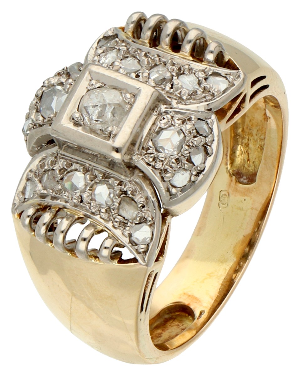 18K Geelgouden retro ring met roos geslepen diamanten.