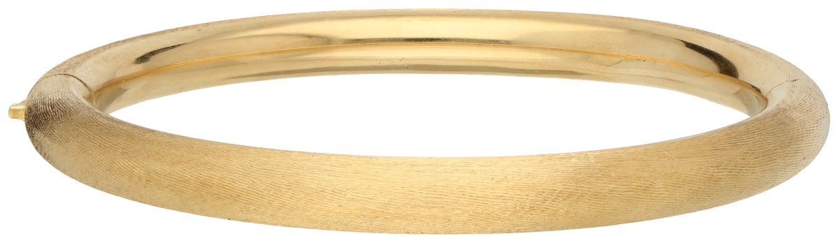 14K Geelgouden bangle met geborstelde afwerking.