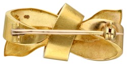 18K Geelgouden strikbroche met diamant.