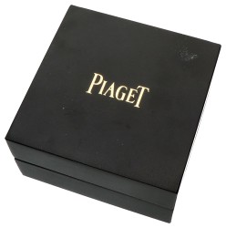 Piaget 18K witgouden 'Possession' ring met diamant.