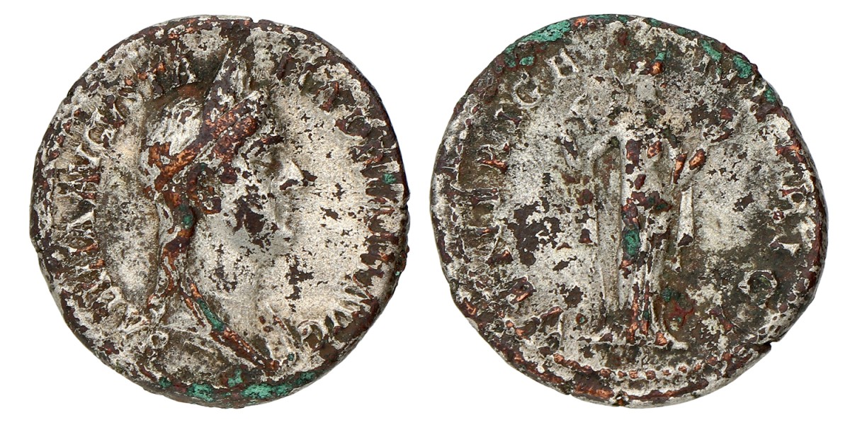Roman Empire. Sabina. Denarius. ND (136).