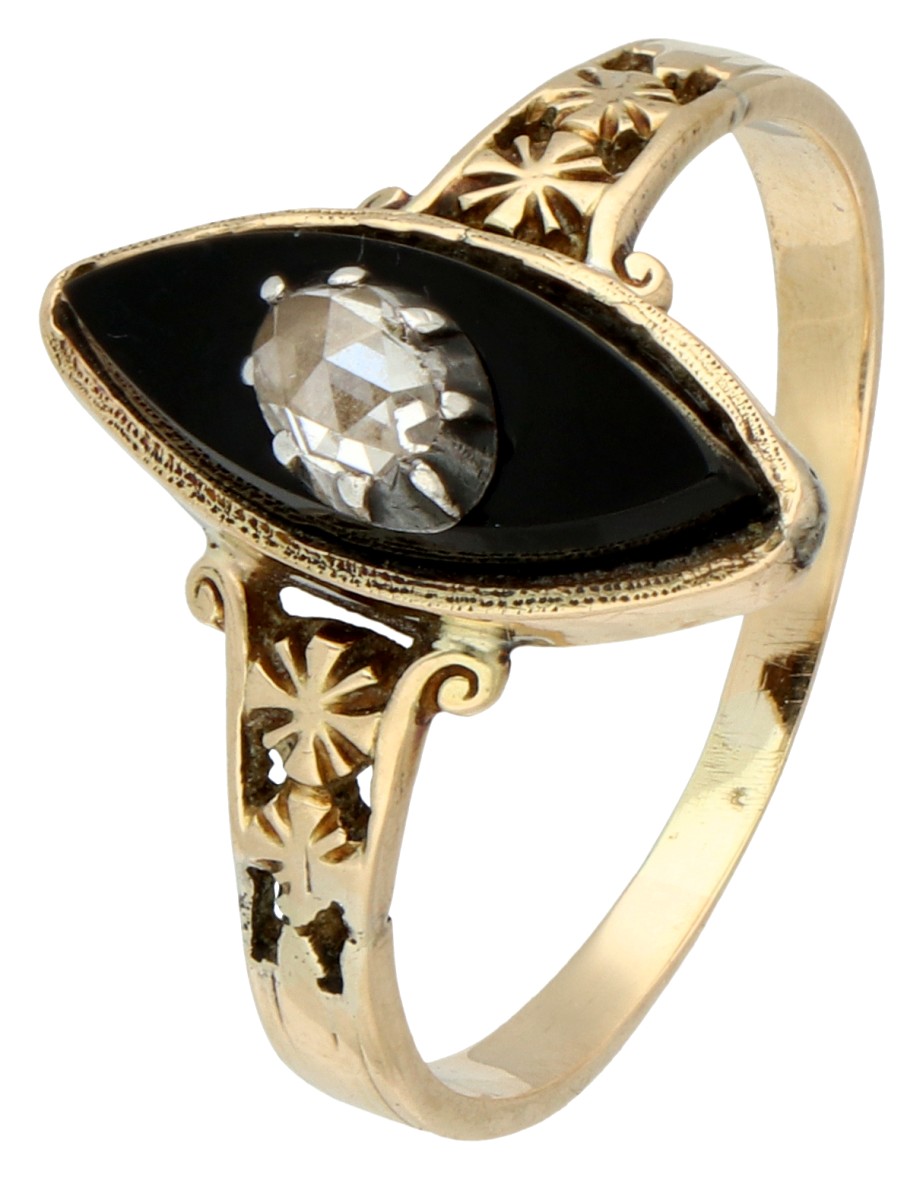 14K Geelgouden navette ring bezet met onyx  en diamant.