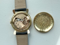 No Reserve - Omega Bumper Automatic 18K - Heren polshorloge - ca. 1947.