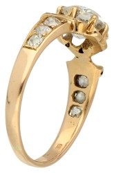 14K Geelgouden solitair ring met cushion geslepen diamant van ca. 1.34 ct. 