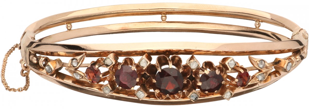 Rosegouden bangle armband, met 14 roos geslepen diamanten en granaat - 14 kt.