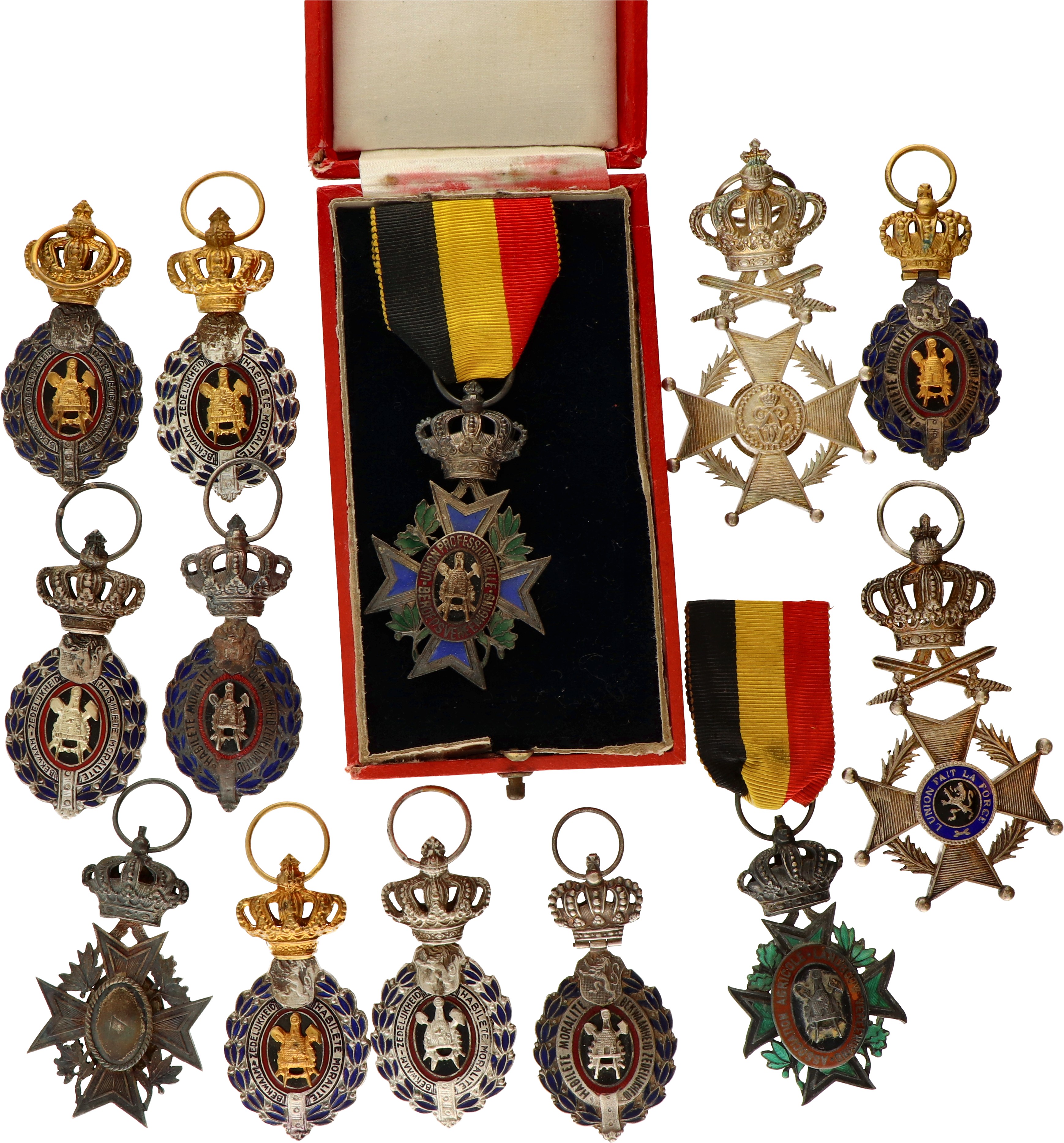Belgium. 19th - 20th century. Lot (13) Labor decorations and Order crosses.