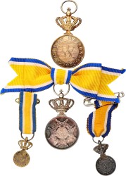 Nederland. 20e eeuw. Lot (4) Eremedailles en miniaturen van de Orde van Oranje Nassau.