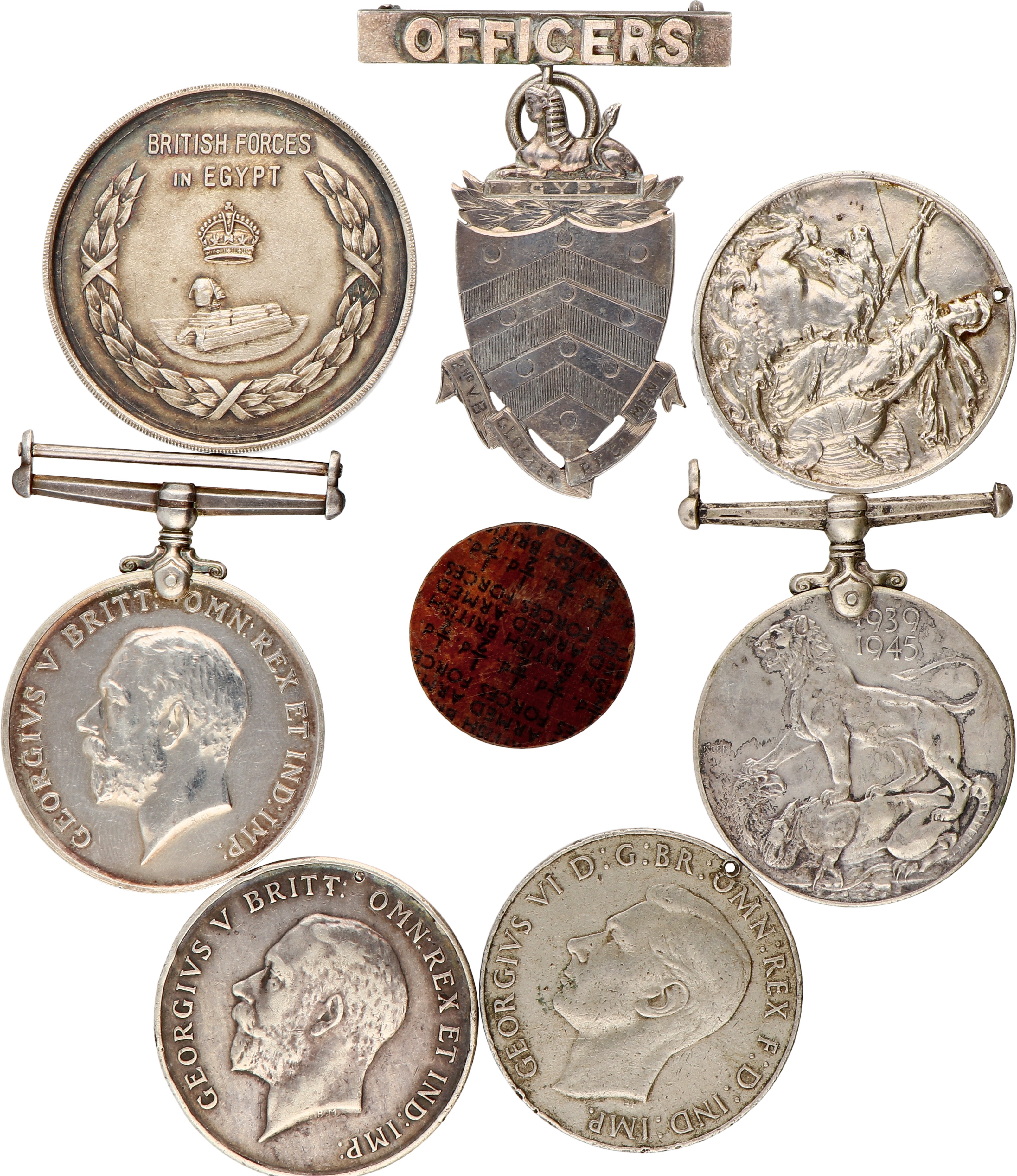 Great Britain. 20th century. Lot (8) War medals and batches.