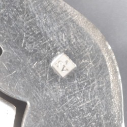 Tasbeugel met rokhaak (1788 / 1817) zilver.
