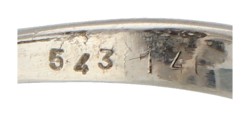 14K Witgouden entourage ring bezet met ca. 1.30 ct. diamant.