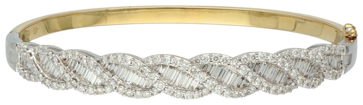 18K Bicolor gouden bangle armband bezet met ca. 2.80 ct. diamant.