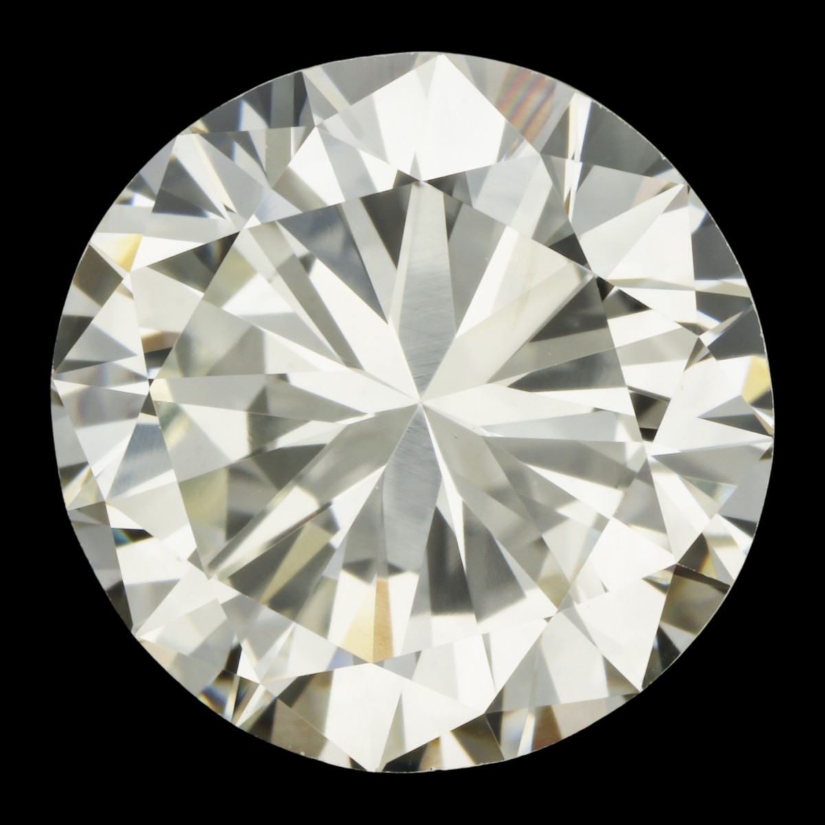 2.10 ct. GIA gecertificeerde natuurlijke diamant.