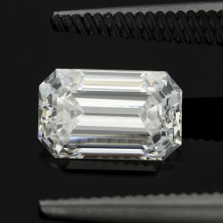 1.05 ct. GIA gecertificeerde natuurlijke diamant.