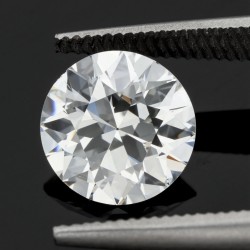 1.79 ct. GIA gecertificeerde natuurlijke diamant.