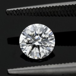 0.72 ct. GIA gecertificeerde natuurlijke diamant.