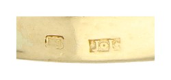18K geelgouden design ring met druppelvormige cultivé parels.