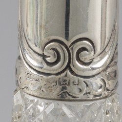 No reserve - 2-delig lot ''Eau de Vie'' flacons zilver.