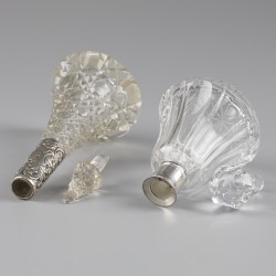 No reserve - 2-delig lot ''Eau de Vie'' flacons zilver.