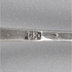 No reserve - Lepelvaasje met 6 theelepels zilver.