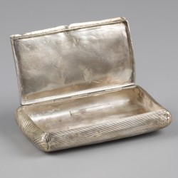 No reserve - Tabaksdoos zilver.