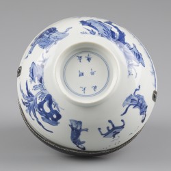 No reserve - Kangxi porseleinen kom met hengsel zilver.