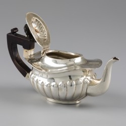 No reserve - Theepot zilver.
