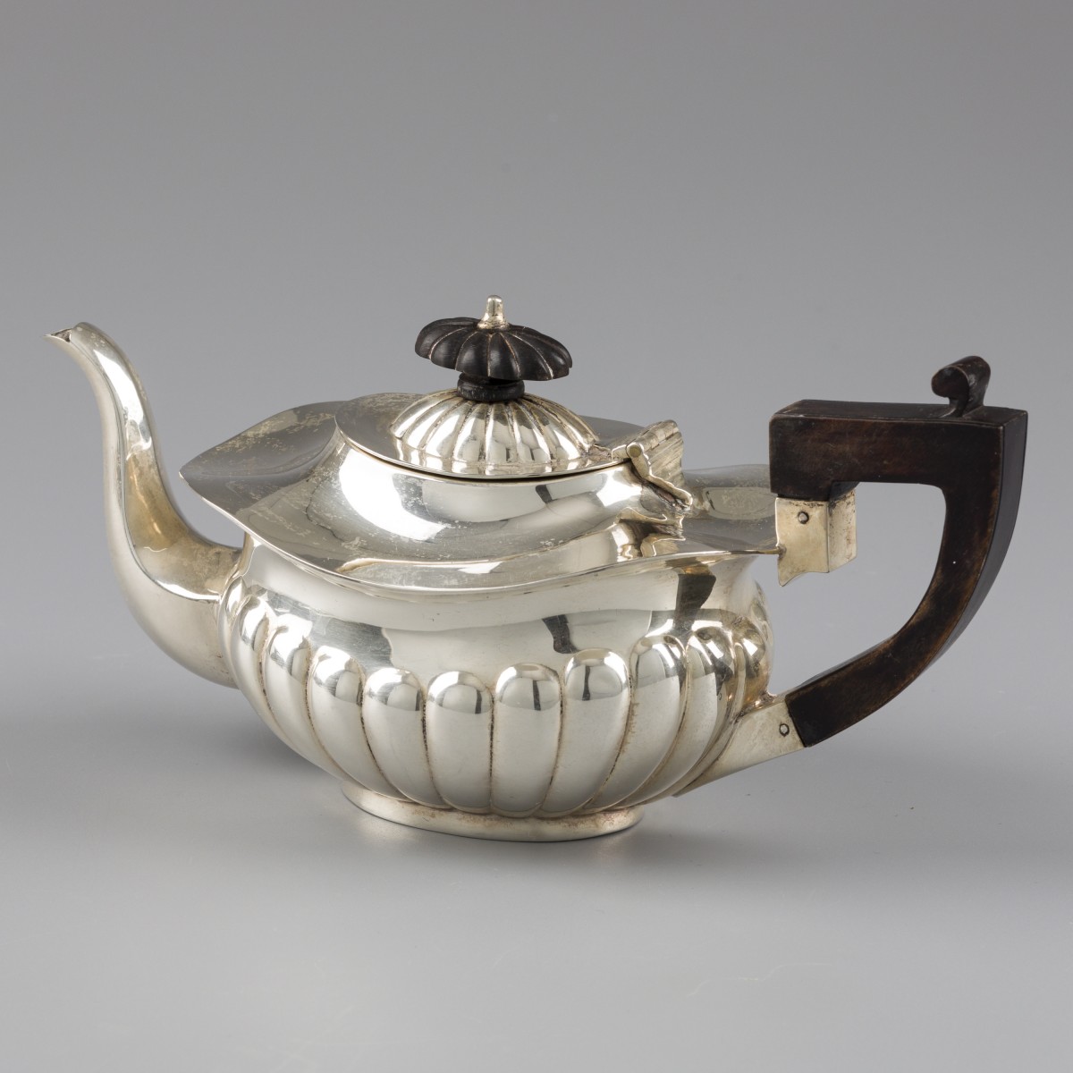 No reserve - Theepot zilver.