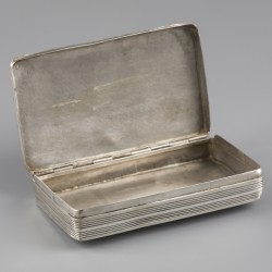 No reserve - Tabaksdoos zilver.