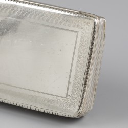 No reserve - Tabaksdoos zilver.