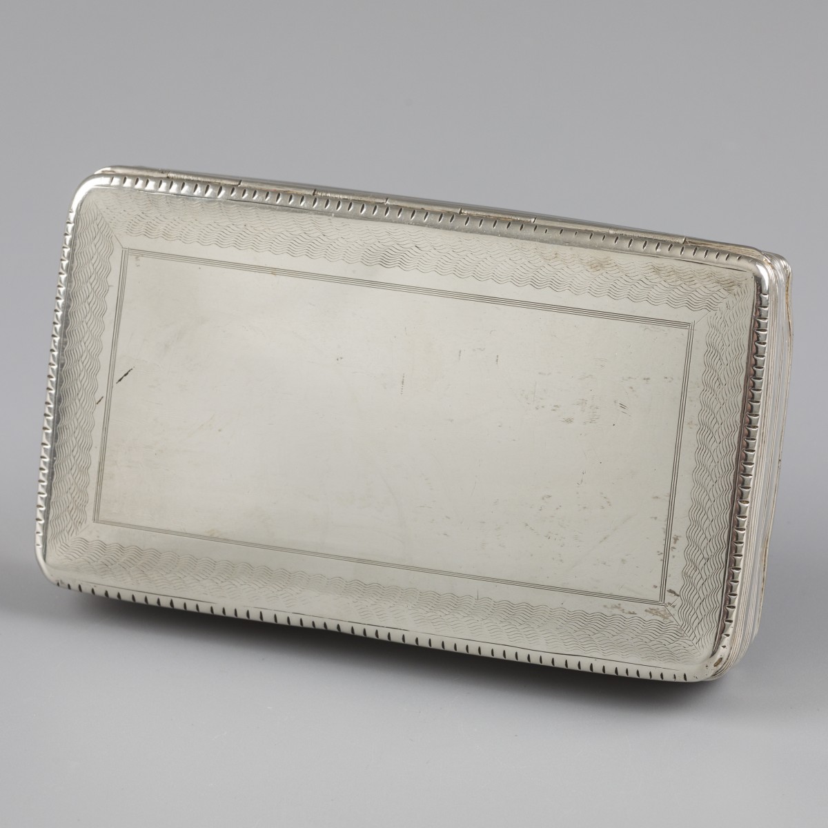 No reserve - Tabaksdoos zilver.