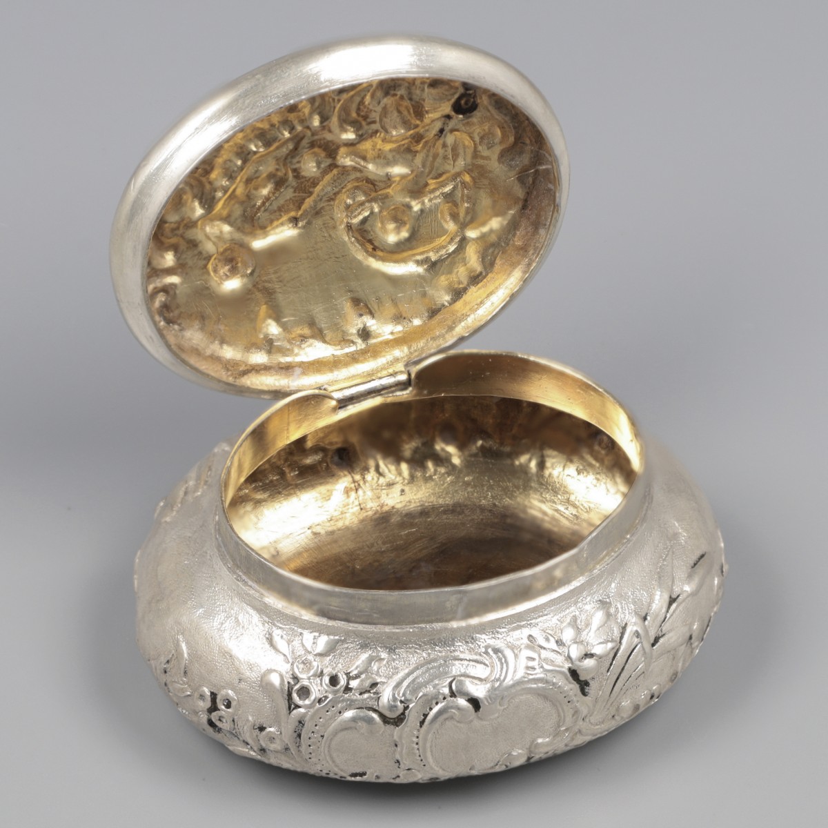 No reserve - Doosje zilver.