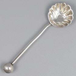 No reserve - 4-delige set zoutkelders & zoutlepels zilver.