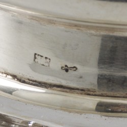 No reserve - Suikerstrooibus met zilveren dop zilver.
