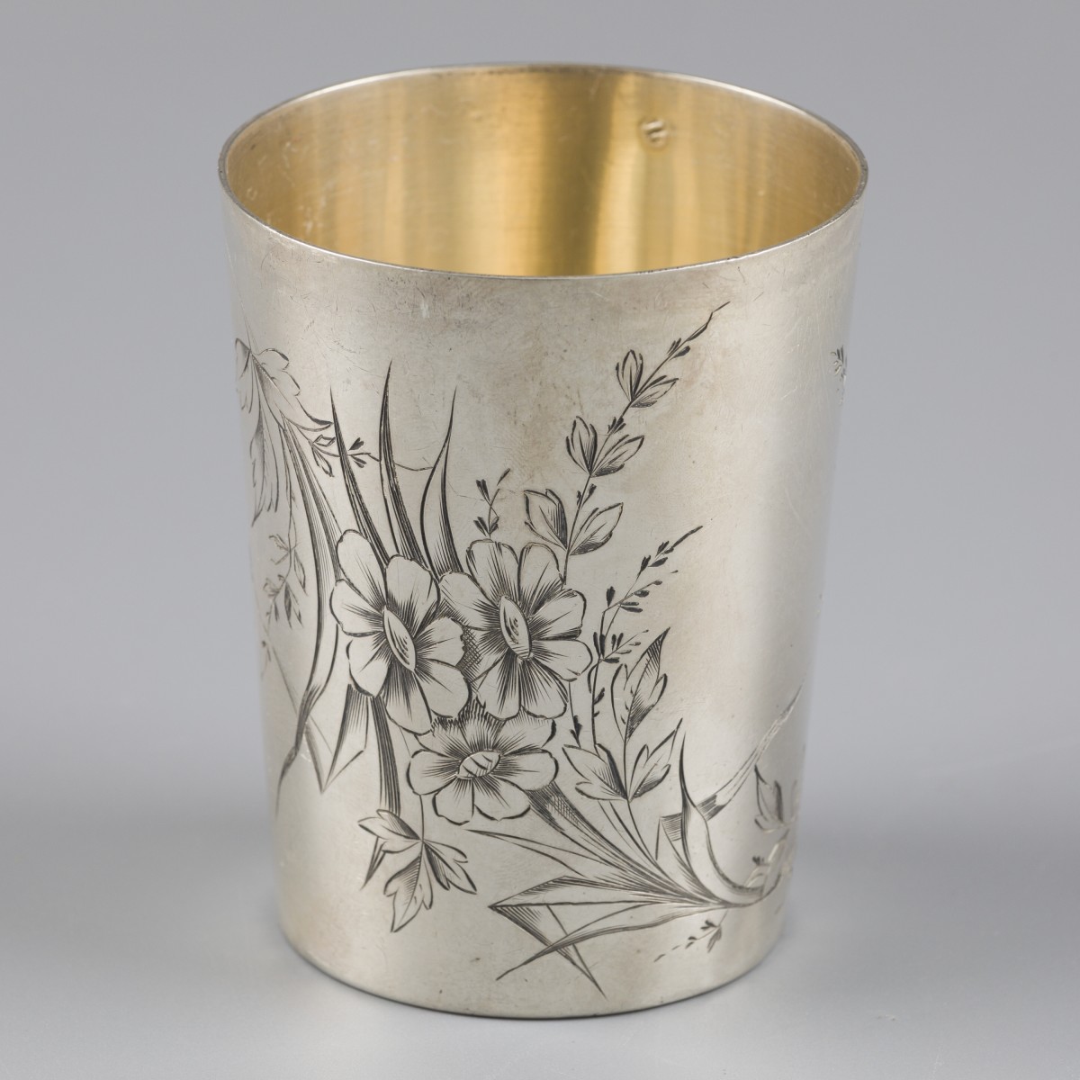 No reserve - Drinkbeker zilver.