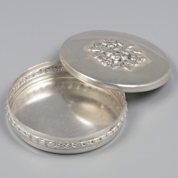 No reserve - Pillendoosje zilver.