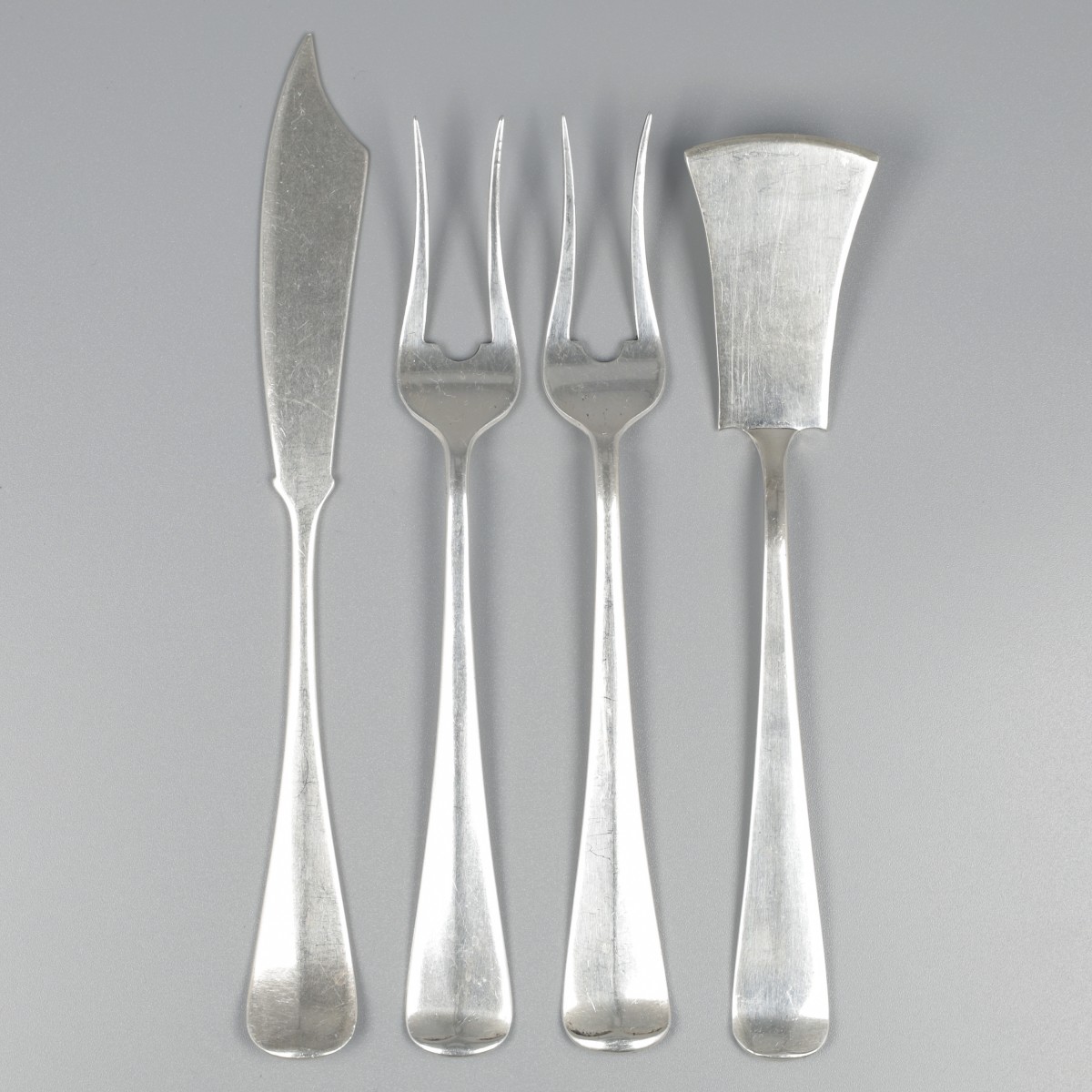 No reserve - Hors-d'oeuvre set "Haags Lofje" zilver.