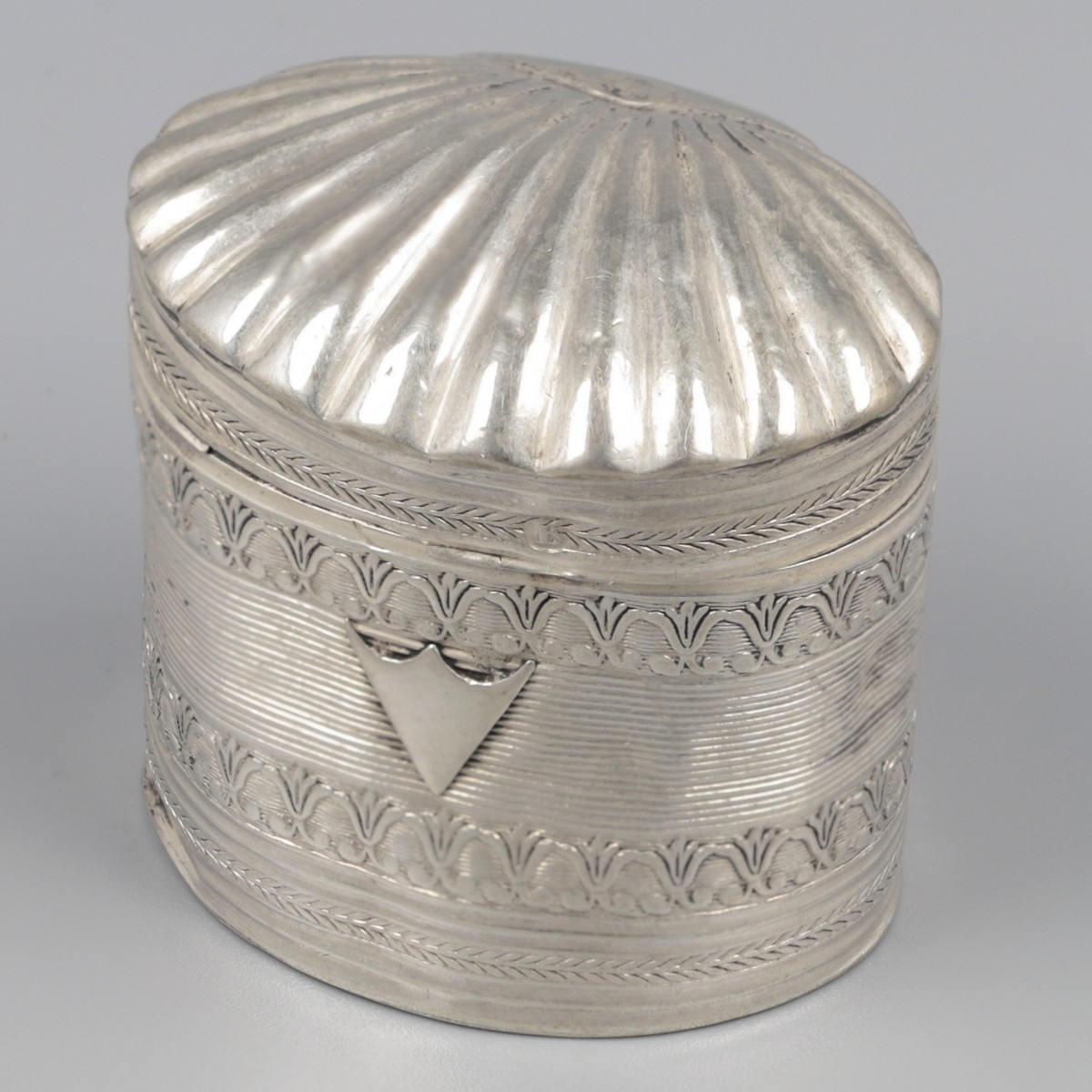 No reserve - Lodereindoosje zilver.