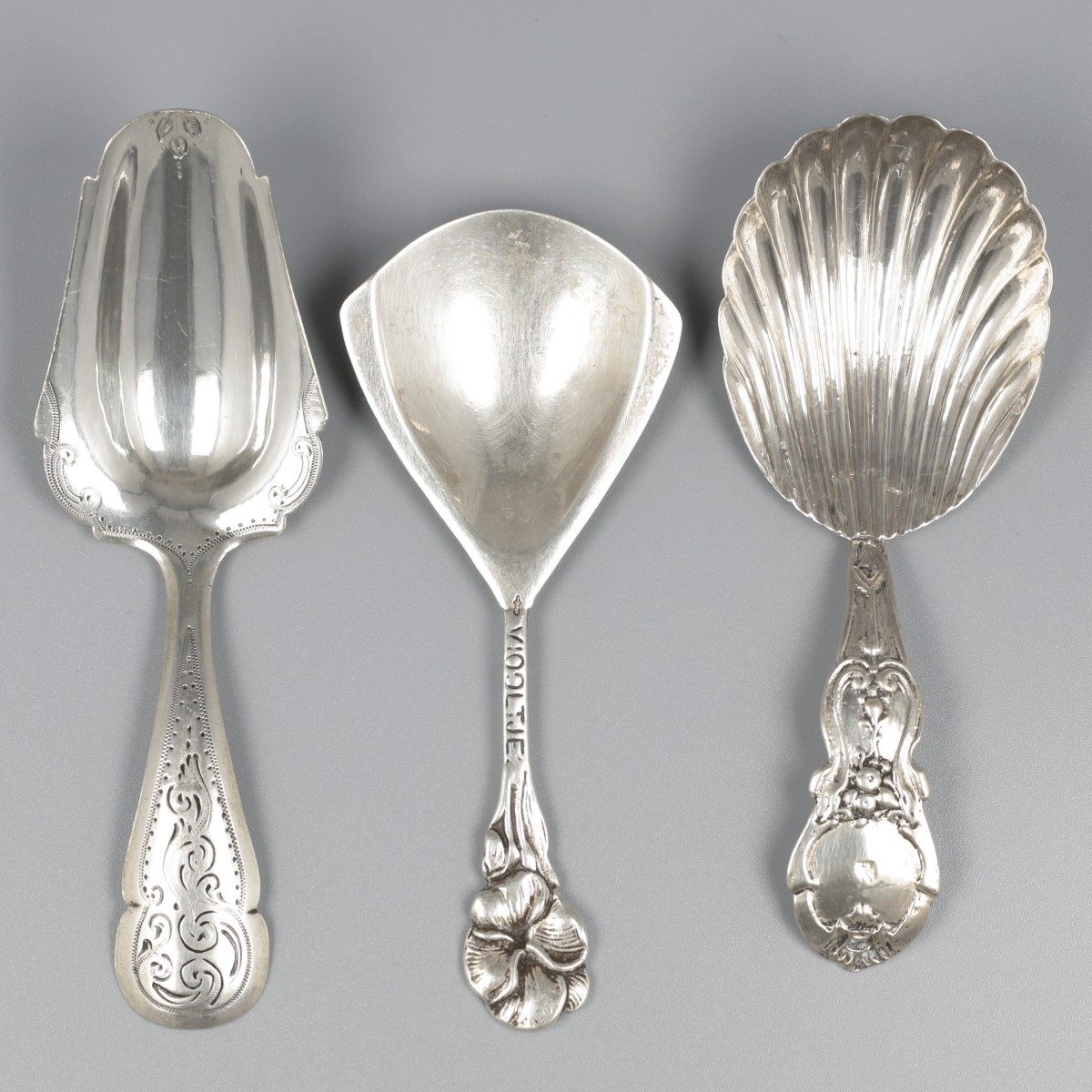 No reserve - 3-delig lot suikerscheppen zilver, waaronder één uit Appingedam.