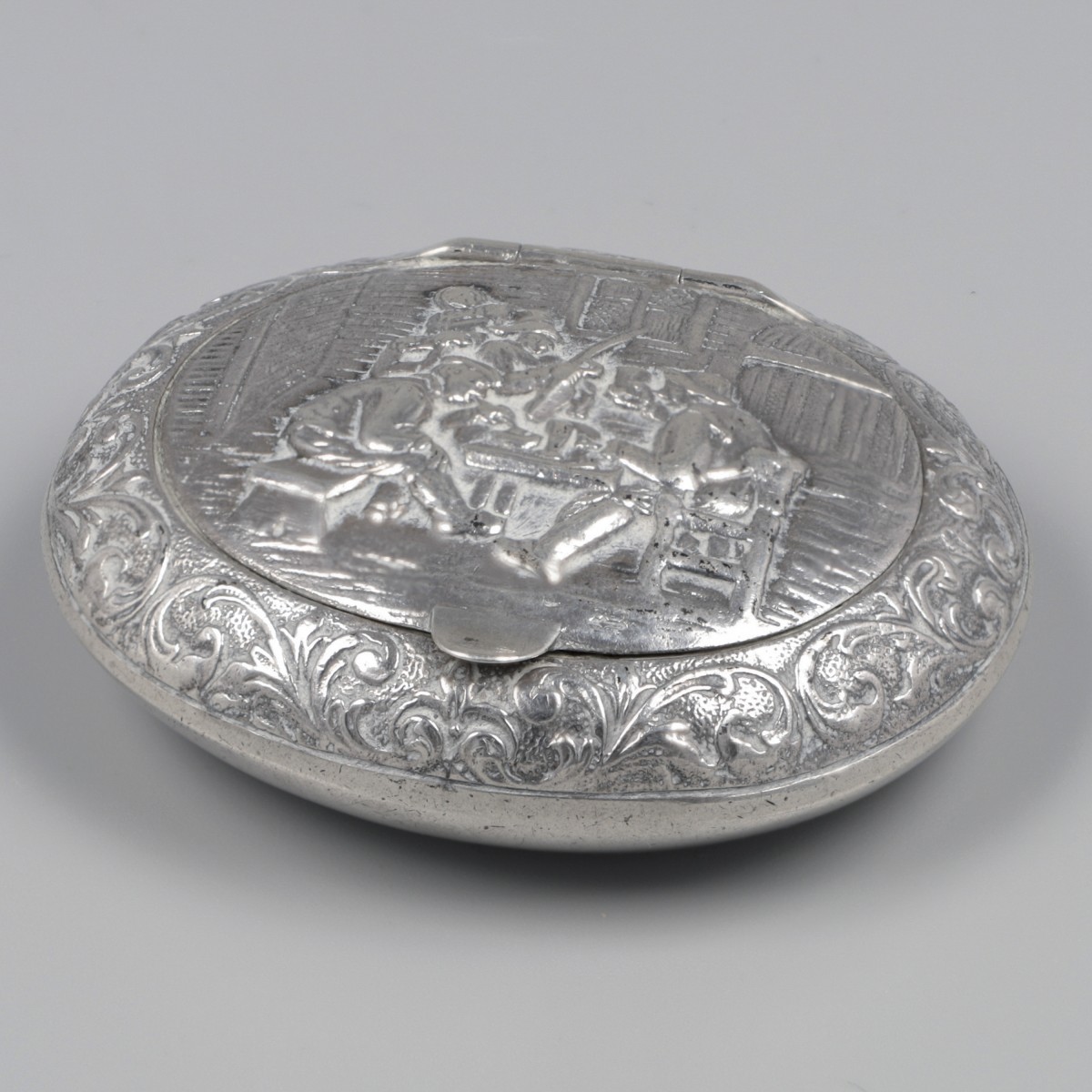 No reserve - Pillendoosje zilver.